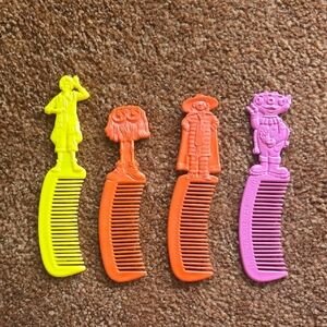 Vintage Mcdonald's Plastic Combs 1980s Lot of 4